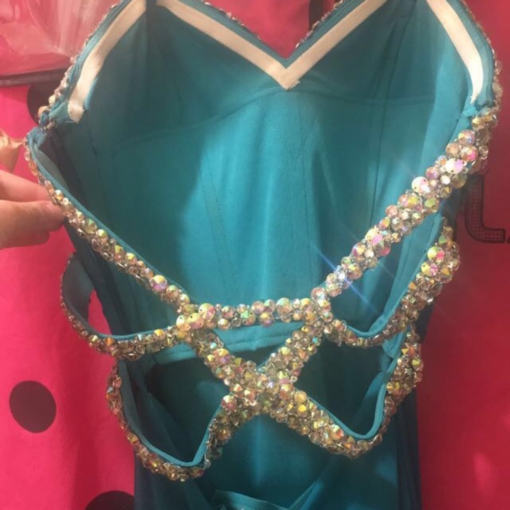 Sherri Hill prom dress